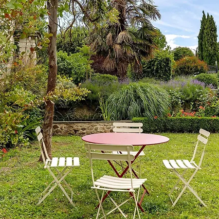 Saint-gildas Bed & Breakfast 3*